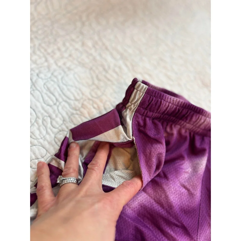 Nike Boy's Dri-FIT Basketball Shorts Purple‎ Tie Dye Loose Fit Size Small